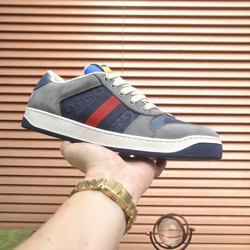 G*u*i casual shoes